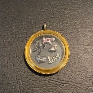 Origami Owl “Hope, Love, Family, Faith” necklace